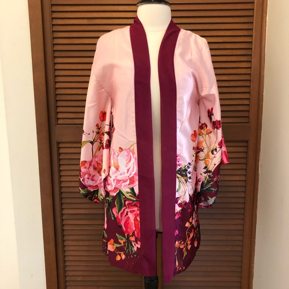 B by Ted Baker floral pink robe UK 8-10 kimono